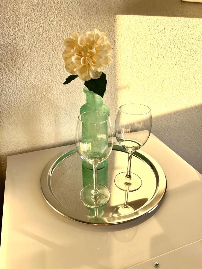 Budget City Appartement Kueche,Bad, Parken Im Zentrum Von ראפנסבורג מראה חיצוני תמונה