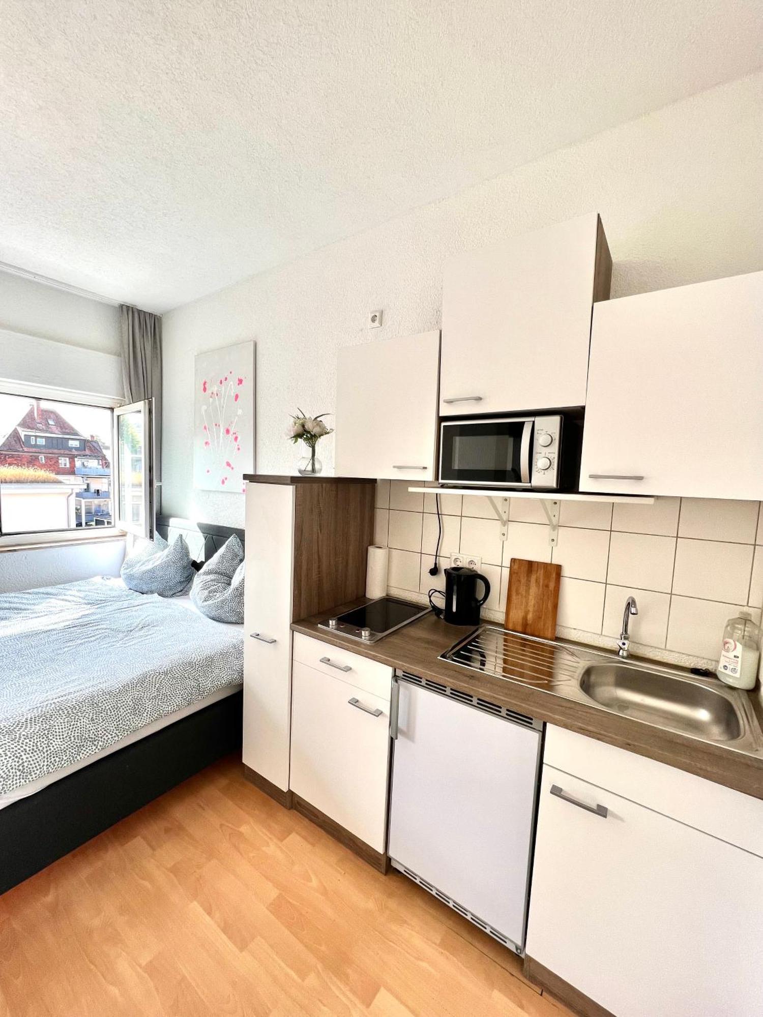 Budget City Appartement Kueche,Bad, Parken Im Zentrum Von ראפנסבורג מראה חיצוני תמונה