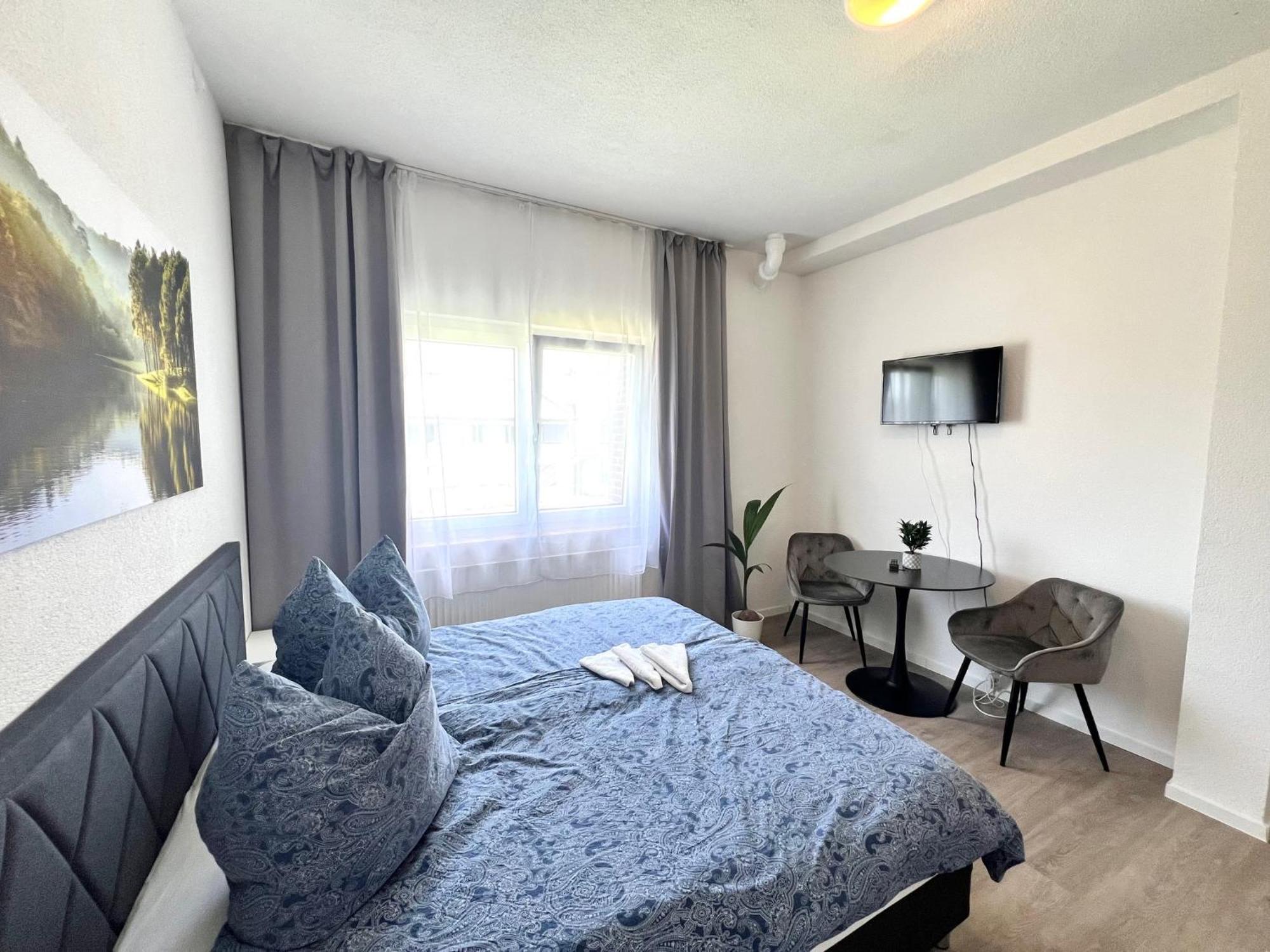 Budget City Appartement Kueche,Bad, Parken Im Zentrum Von ראפנסבורג מראה חיצוני תמונה