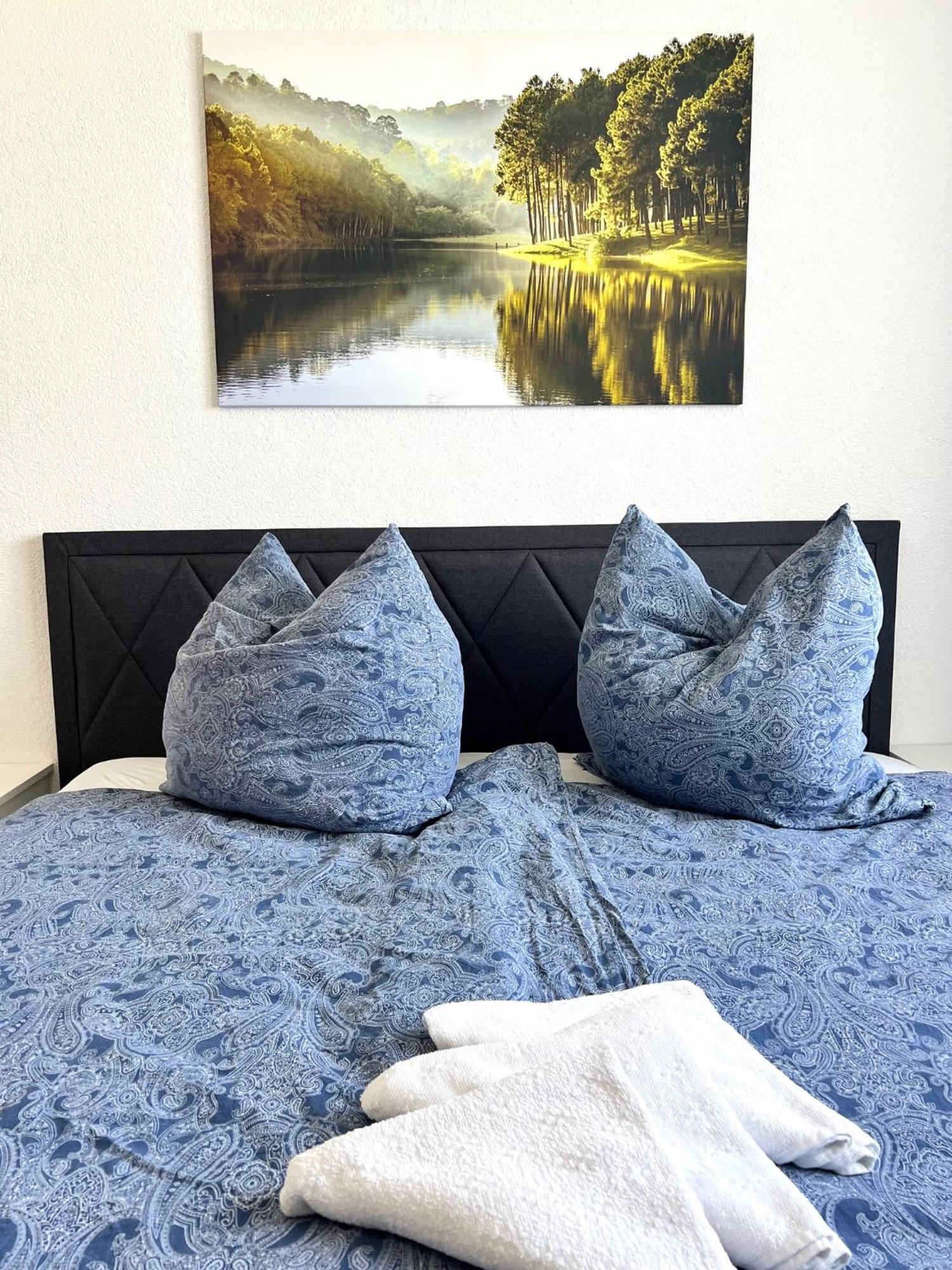 Budget City Appartement Kueche,Bad, Parken Im Zentrum Von ראפנסבורג מראה חיצוני תמונה